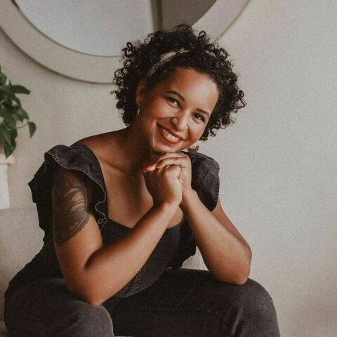 48n0axtnWibzs2RlojEJW9yzR5R2