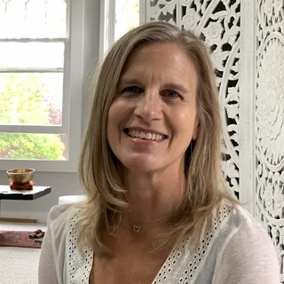 Birida ikkita konka Yosh erkaklar va etuk ayollar porno